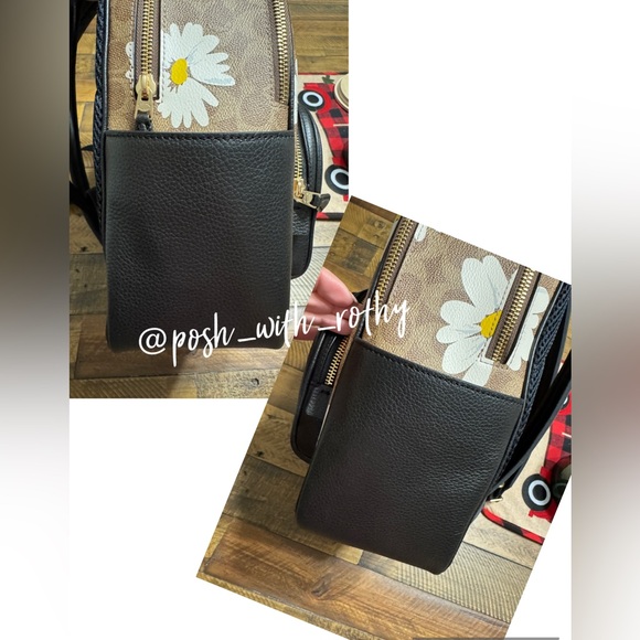 Coach Court Backpack - Picture 13 of 15